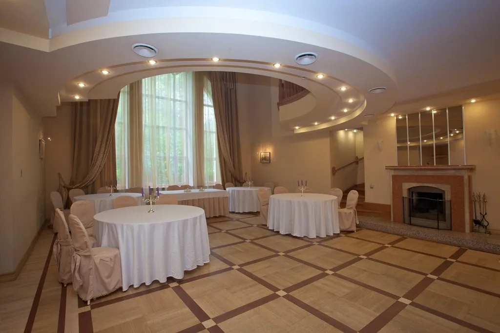 Экслюзивный коттедж с двумя бассейнами