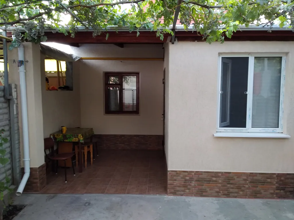 Коттедж Коттедж 3 комнаты 7 мест на Средней — Евпатория