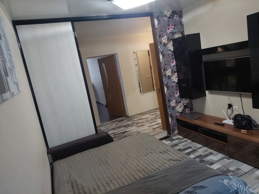 Уютная чистая 2-комнатная студия недалеко от центра