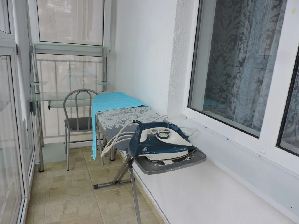 Просторная студия с панорамным видом на море