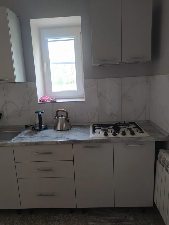 Коттедж Уютные 4 комнаты в частном доме с отдельным входом и выходом в сад — Избербаш