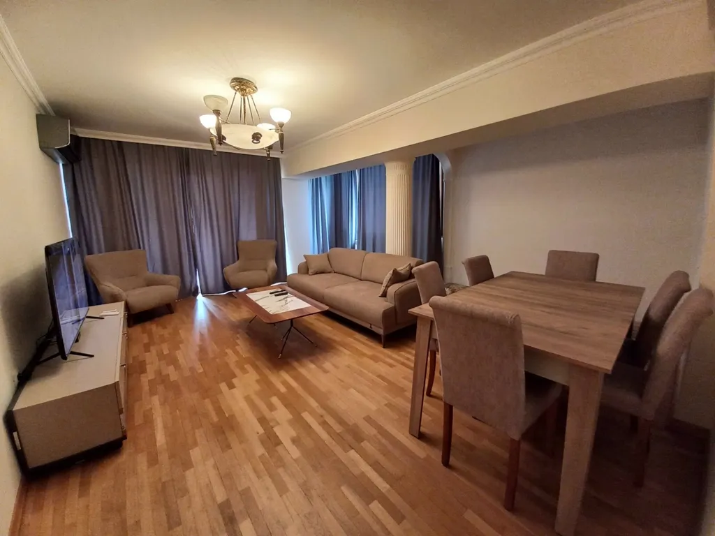 Хильтон Апартмент