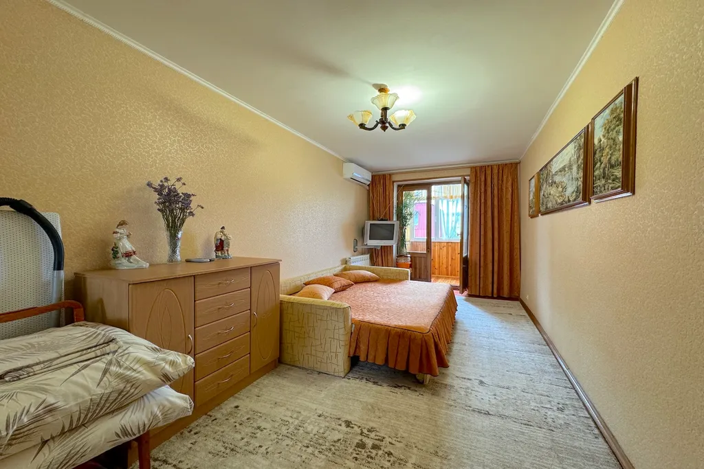 3-комнатная Квартира