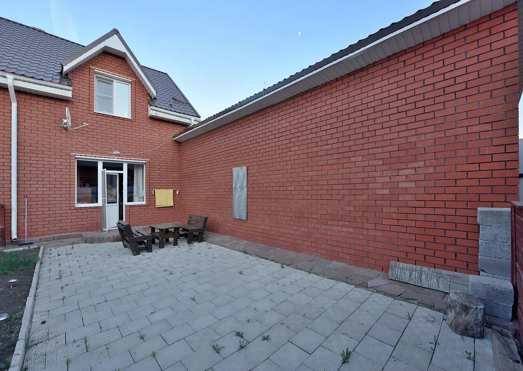 Новый таунхаус на Банном с мангалом и террасой