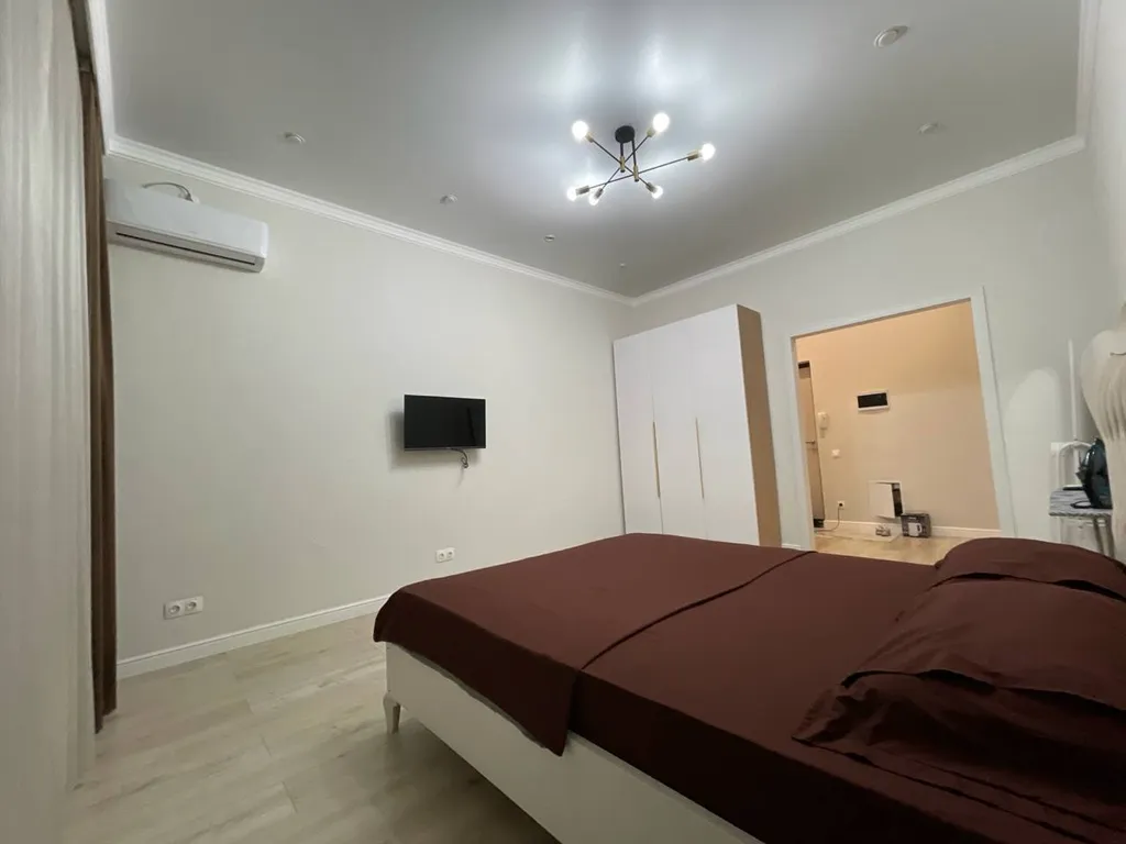 Sat City JJ Apartments