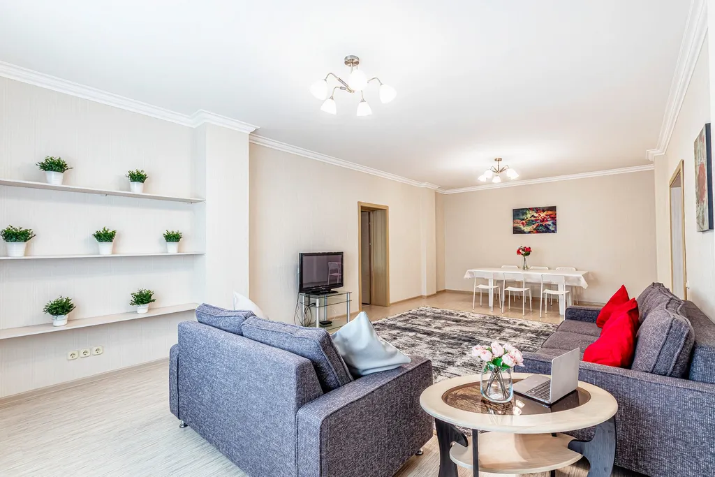 Уютная квартира для гостей столицы в самом центре левобережья