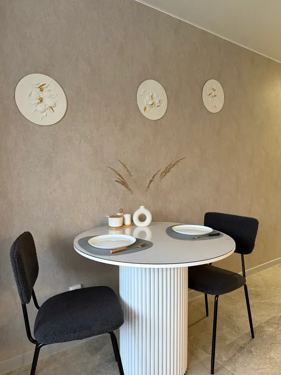 Стильная и теплая квартира