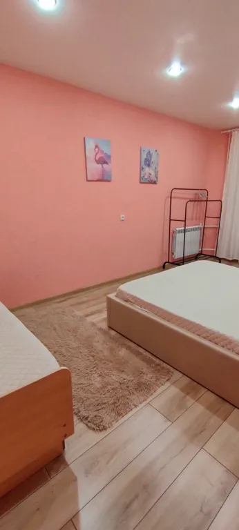 Уютная квартира с отдельным входом в центре города