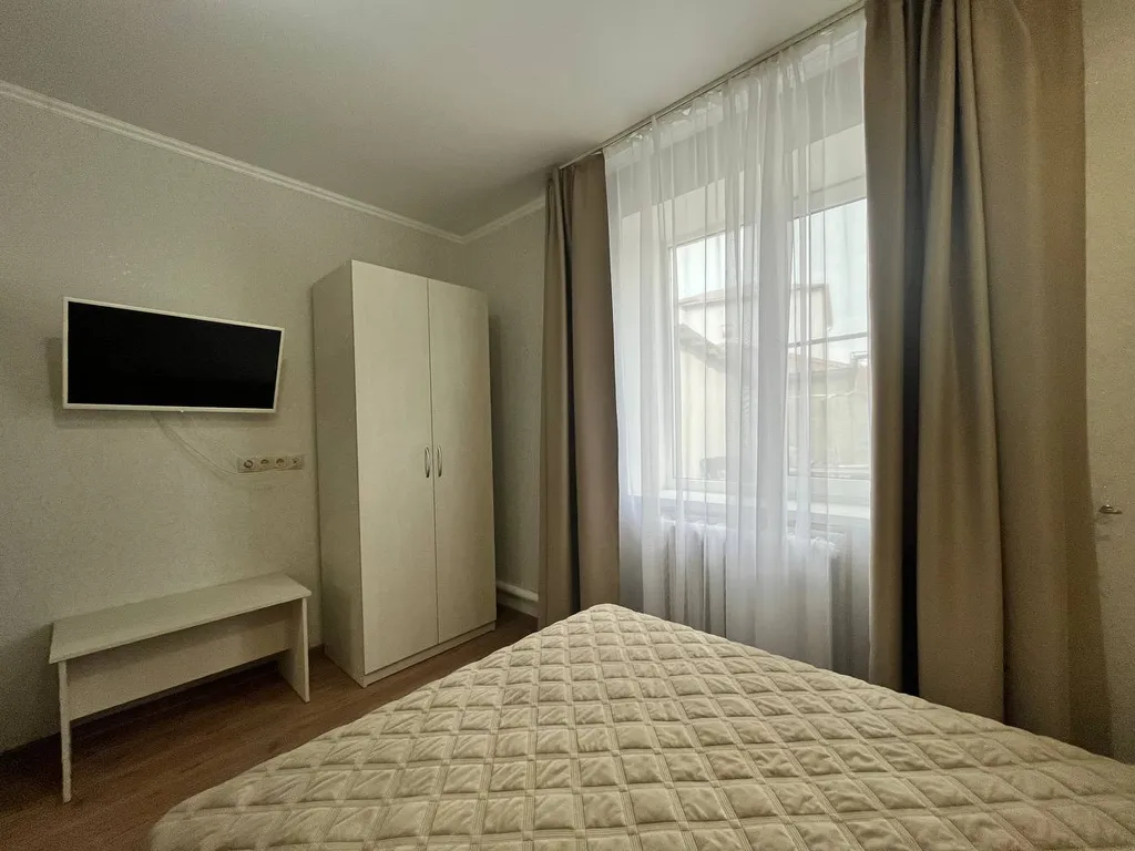 4-комнатная Квартира