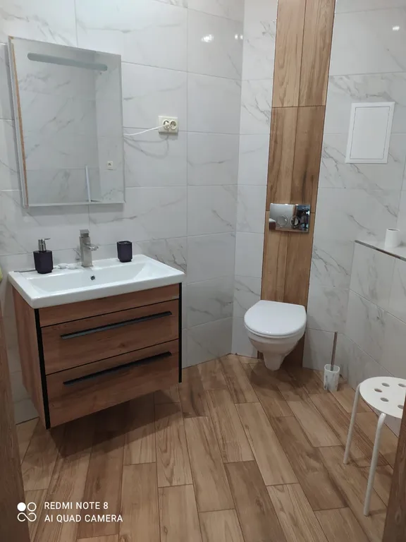 Новая частная квартира с выходом во дворик