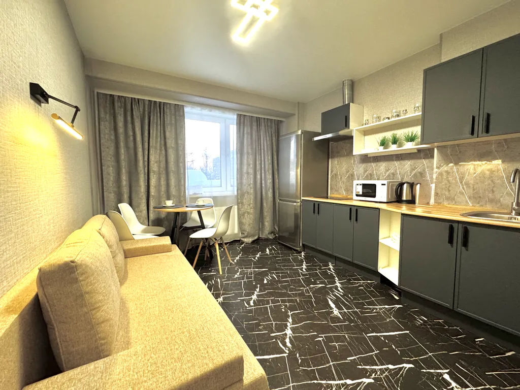 Дизайнерская квартира в новостройке на Гагарина