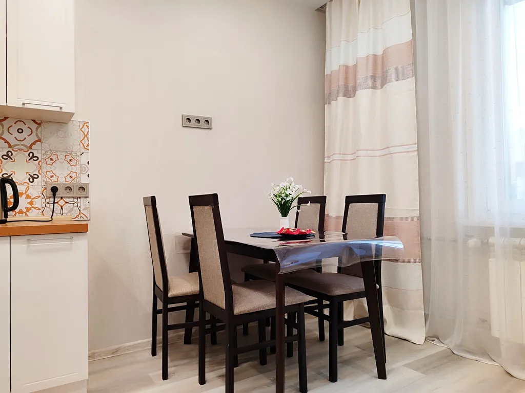 Полноценная 2-комнатная квартира рядом с Аэропортом