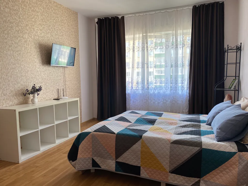 Уютная квартира на берегу реки Великой