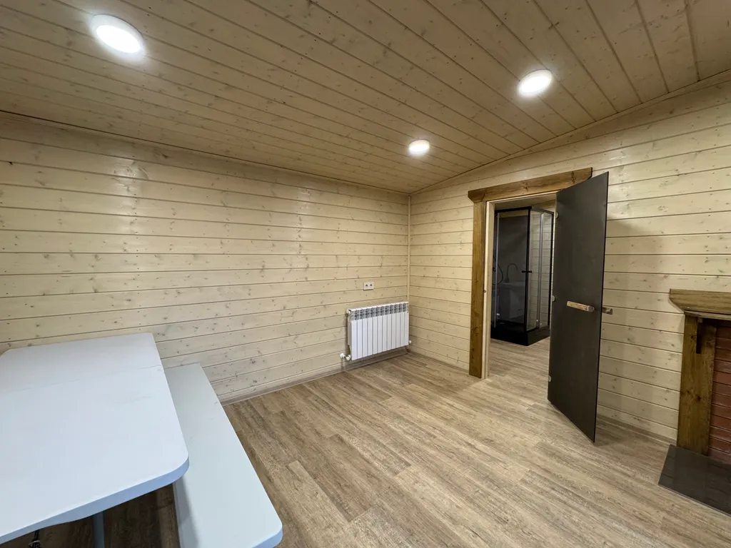 Барнхаус NaHolme с видом на горы и реку