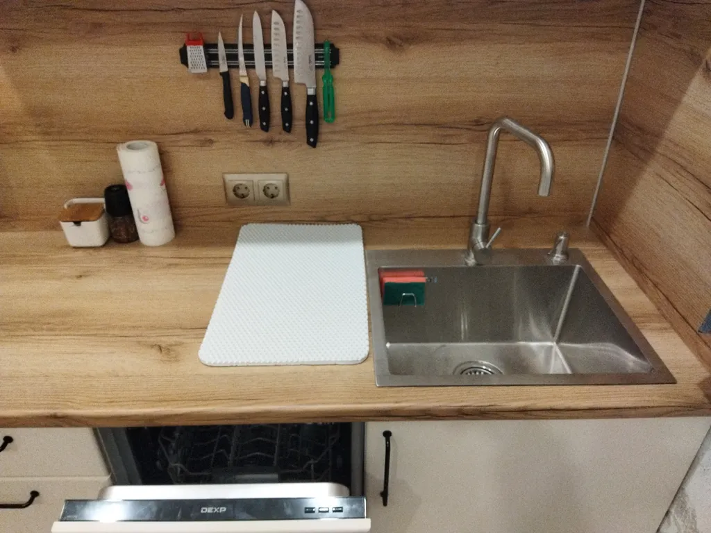 Уютная квартира около ГК Большой Вудъявр