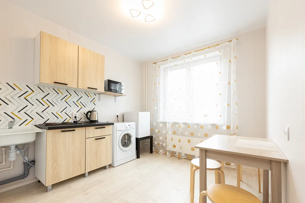 На Кораблестроителей 80