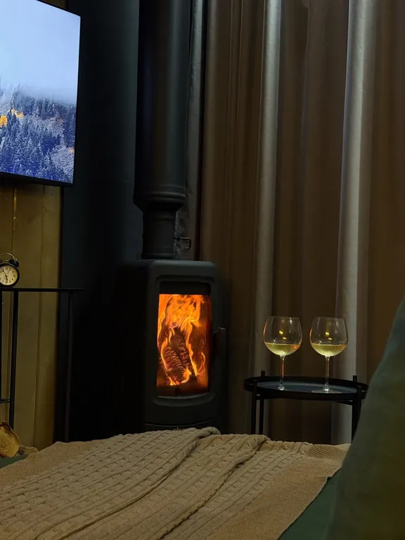 Уютный нoвый дом с сауной у горнолыжного склона "Морошка"