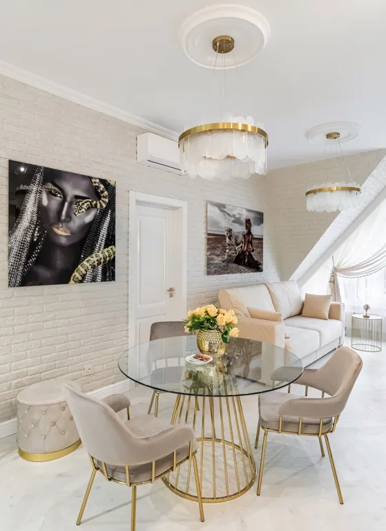 Золотая бухта с видом на реку