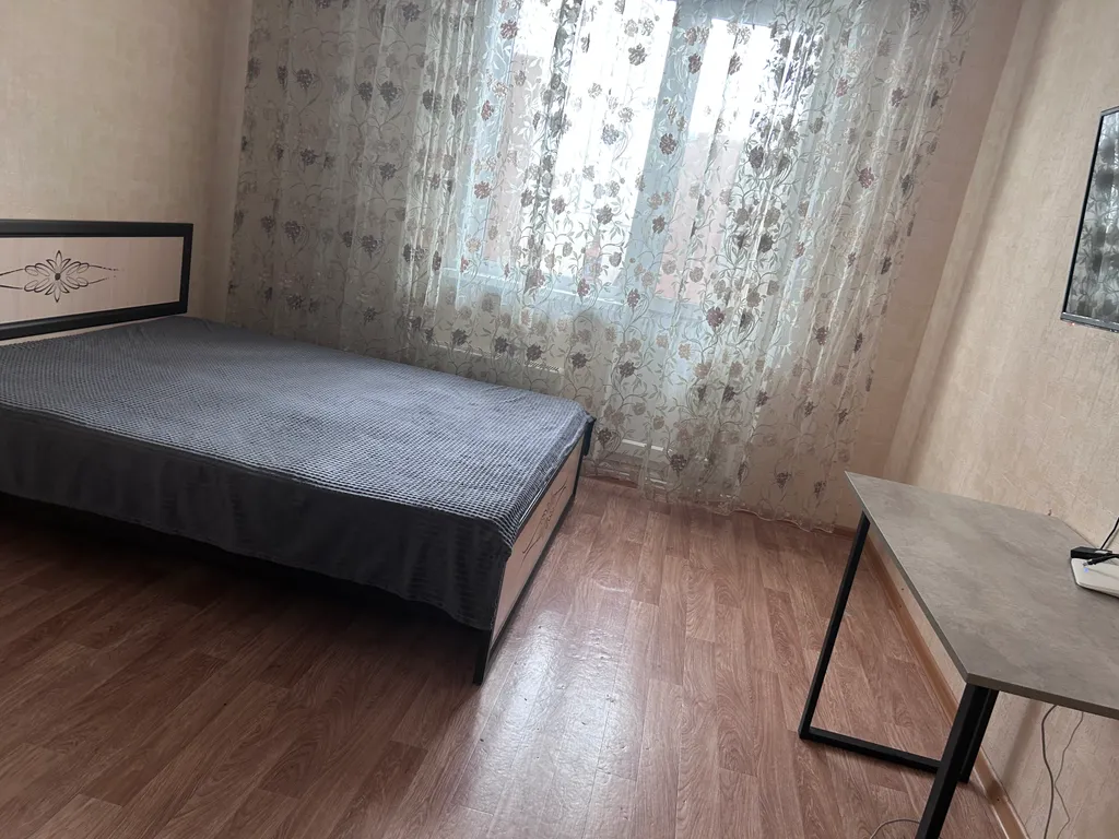 Комфортная квартира-студия в районе ТЦ Аура