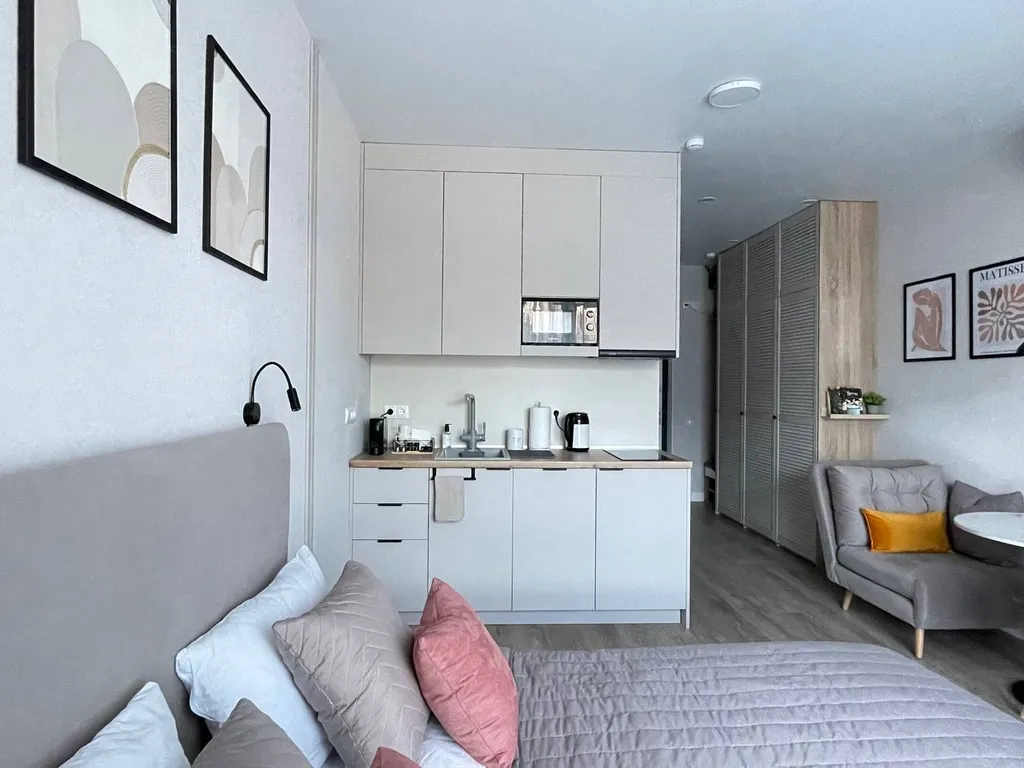 Апартаменты с видом на хвойный лес