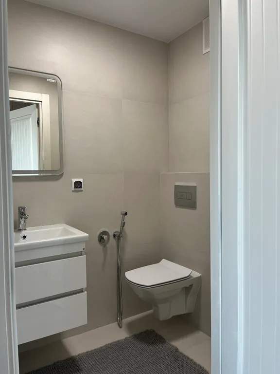 Новая квартира на берегу озера