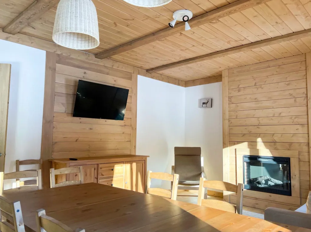 4-комнатный Дом