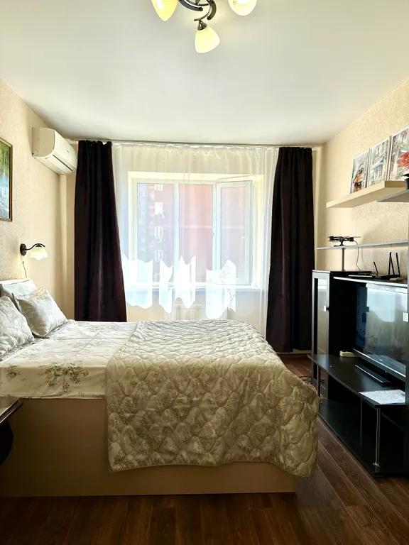 Квартира Квартира в районе парка Галицкого с видом на стадион — Краснодар