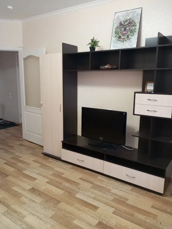 Двухкомнатная квартира возле Парка Победы