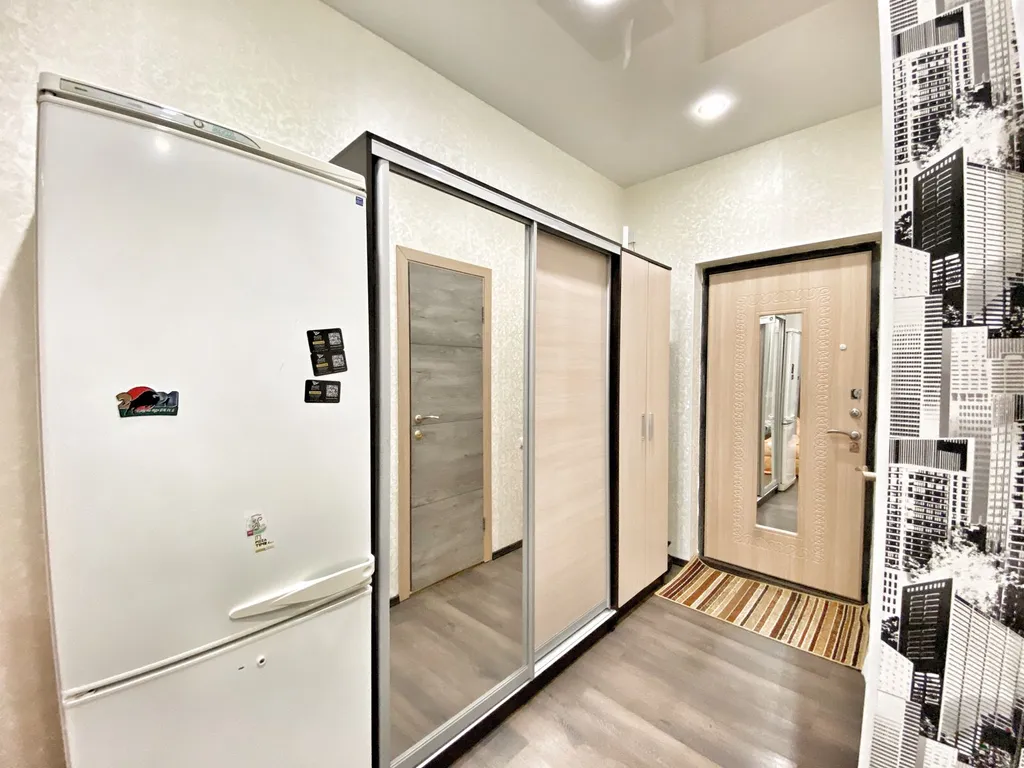 Уютная студия рядом с ТРЦ Аура, ЖД вокзалом, Аэопортом