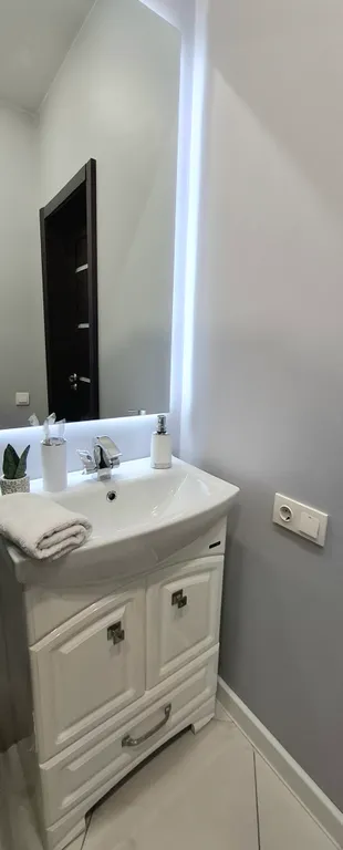 Студия с видом на Ангару