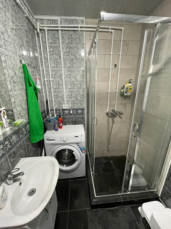 Коттедж Уютный дом с баней и видом на озеро Врево — Луга