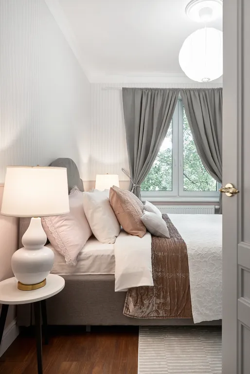 Двухкомнатная дизайнерская квартира в центре by Karmann`s Apartments