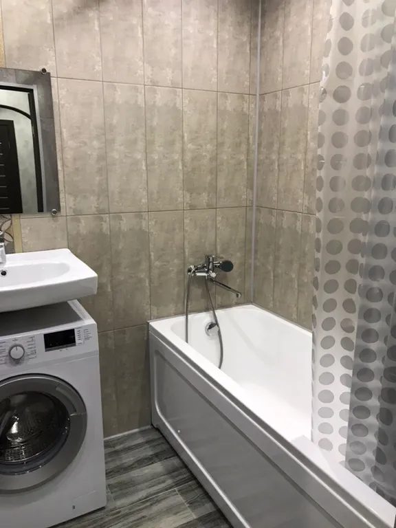 Однокомнатная квартира с дизайнерским ремонтом