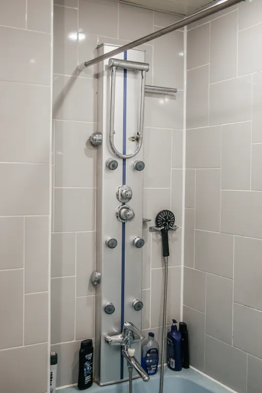 Двухкомнатная квартира рядом с жд станцией