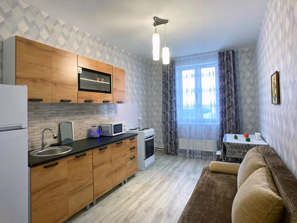 Квартира напротив ТРК Планета