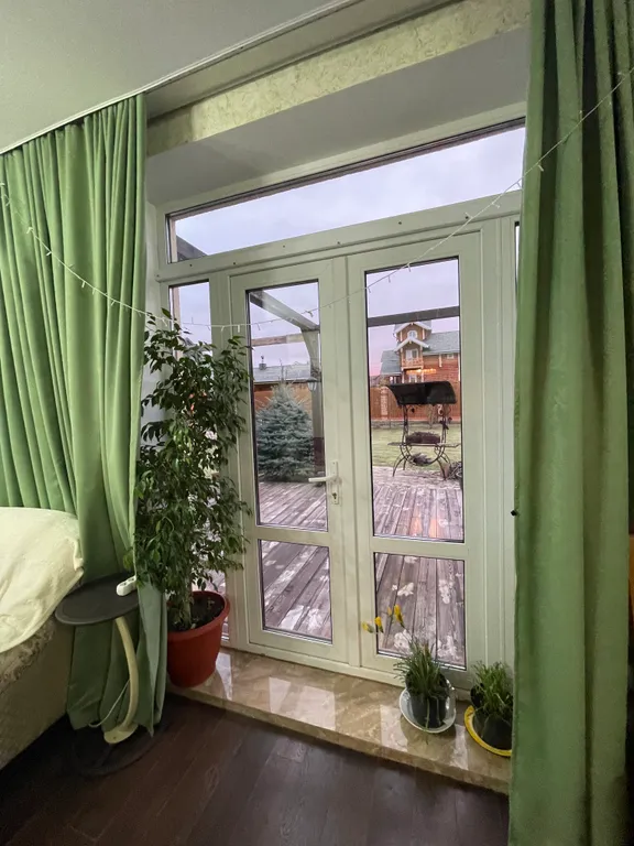 Коттедж рядом с городом