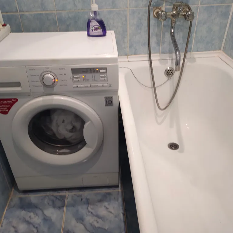 Раздельная квартира возле парка притяжения