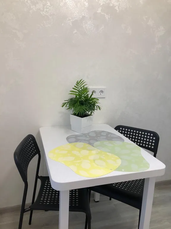 Чистая однокомнатная квартира на Элеконде