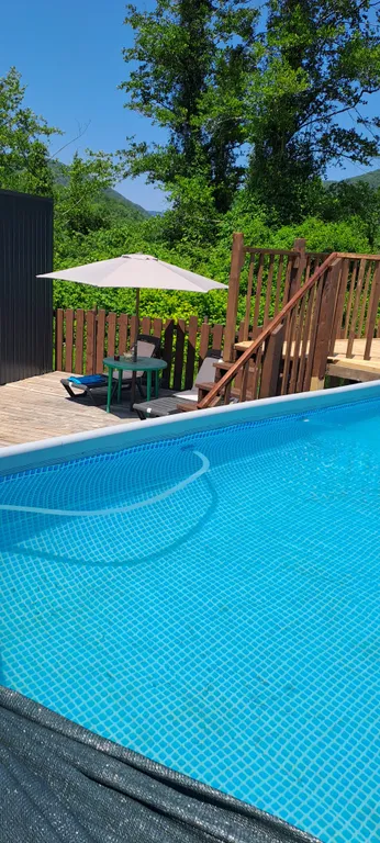 Глэмпинг у моря с трансфером и бассейном