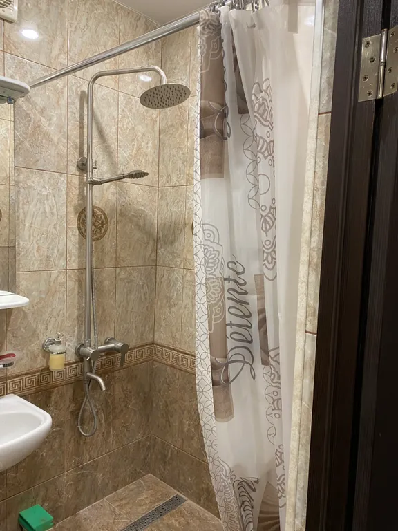 Квартира в спальном районе с развитой инфраструктурой