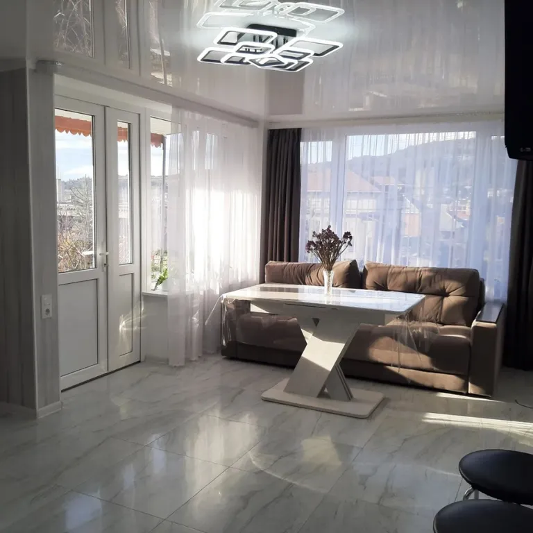 Уютный современный коттедж