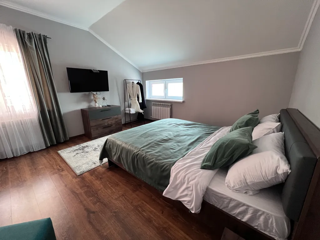 4-комнатный Дом