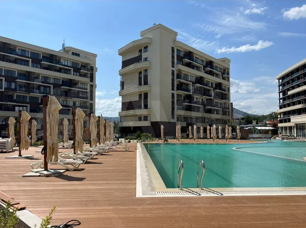 Двухкомнатные апартаменты в апарт-комплексе Атлас с видом на море