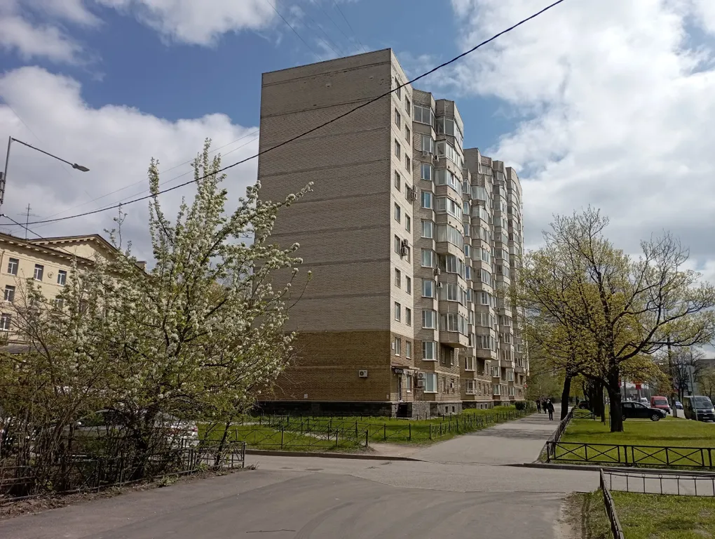Квартира 2-комнатная квартира у метро недалёко от центра, отличное расположение — Санкт-Петербург