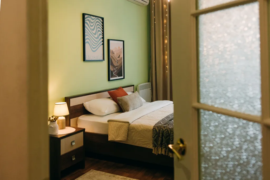 Большая квартира с двумя спальнями, в центре Хабаровска