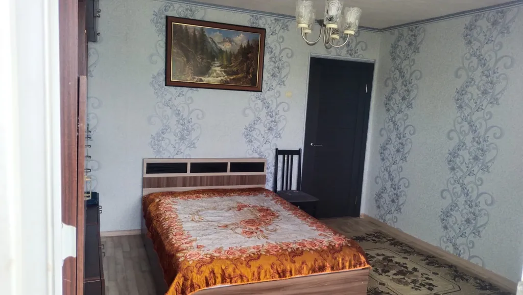 Уютная квартира в центре — аренда посуточно в Волжский