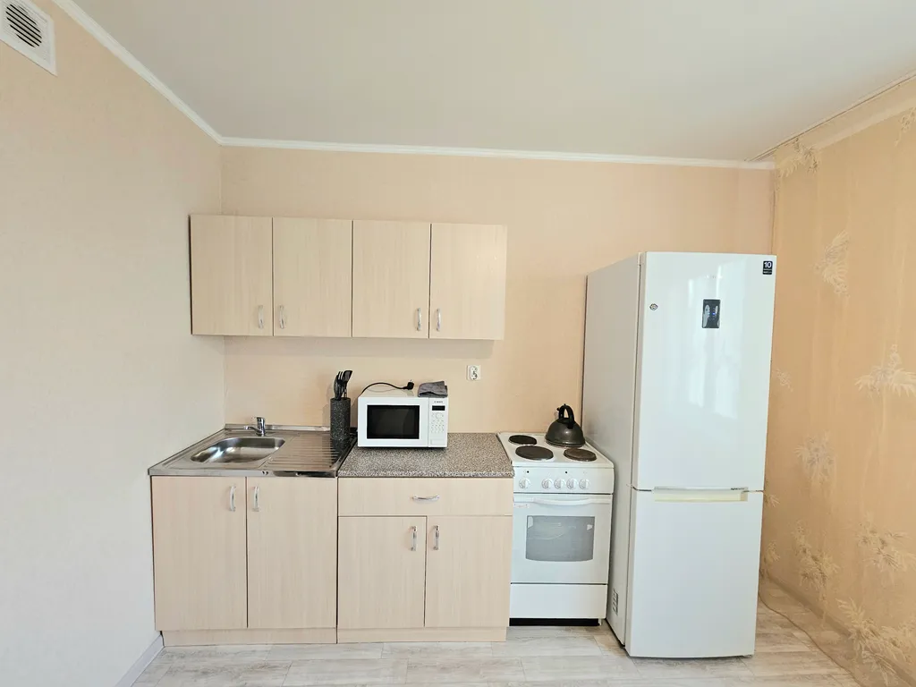 3-комнатная квартира с красивым видом из окна