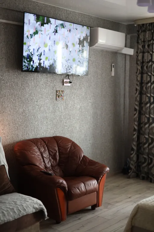 студия с возле Центра зимних видов спорта имени А. В. Филипенко