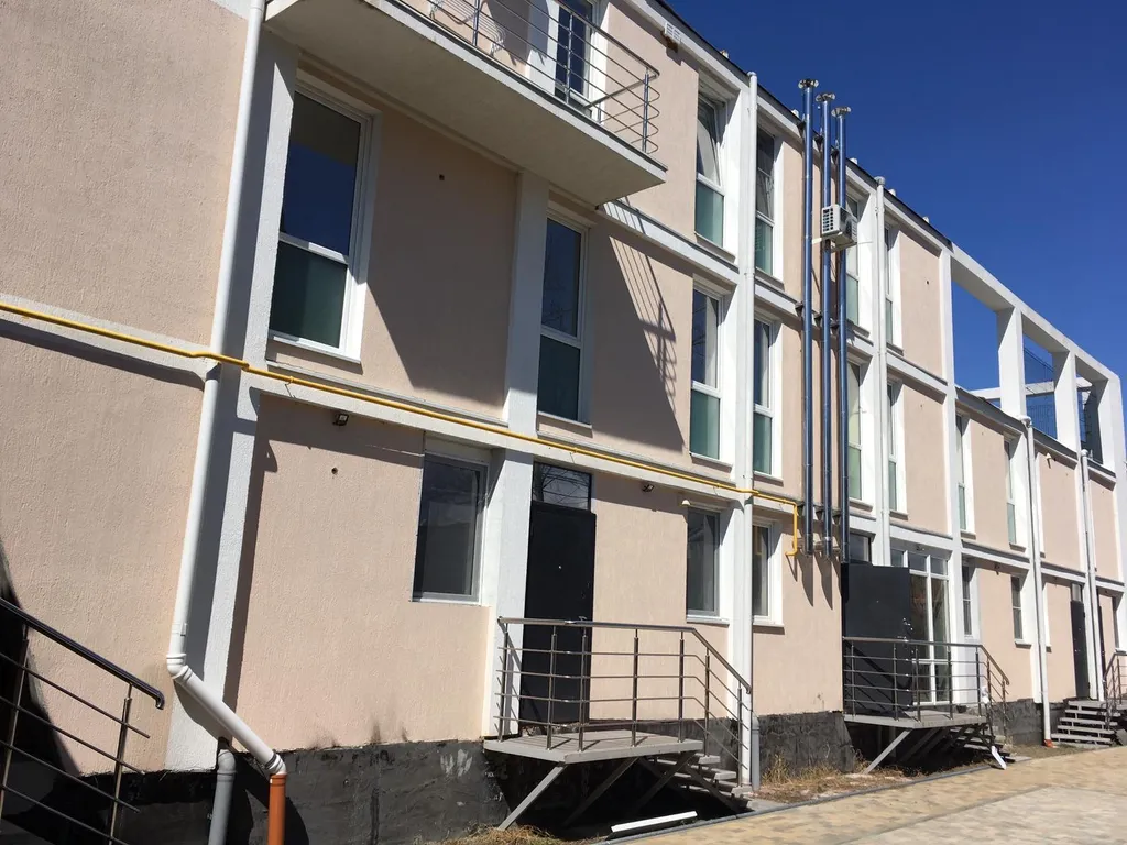 Просторный 3-комнатный апартамент с видом на море