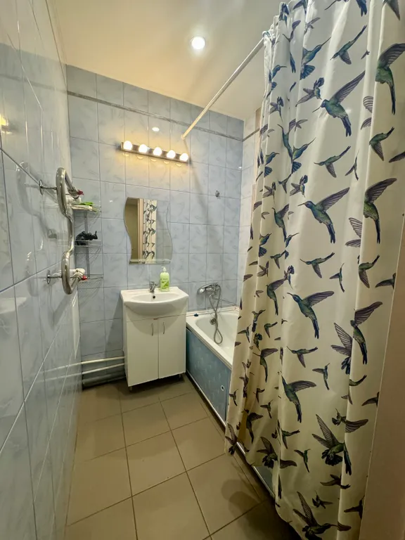 Трёхкомнатная квартира центр, отличный вид